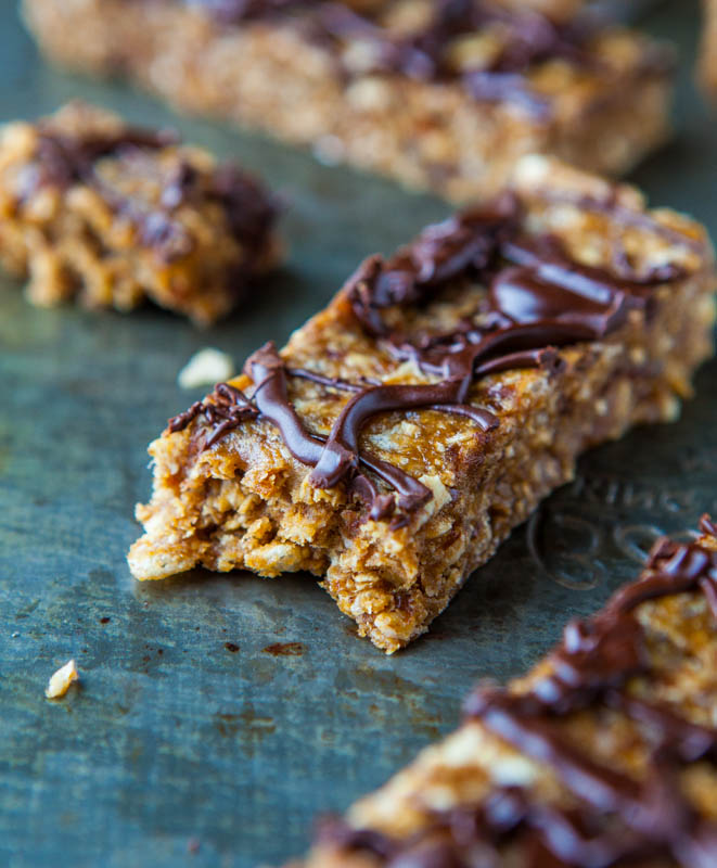 Granola Bars with Chocolate Drizzle